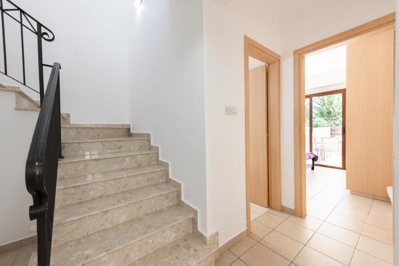 Villa Iris By Ezoria Villas Αγία Νάπα Εξωτερικό φωτογραφία